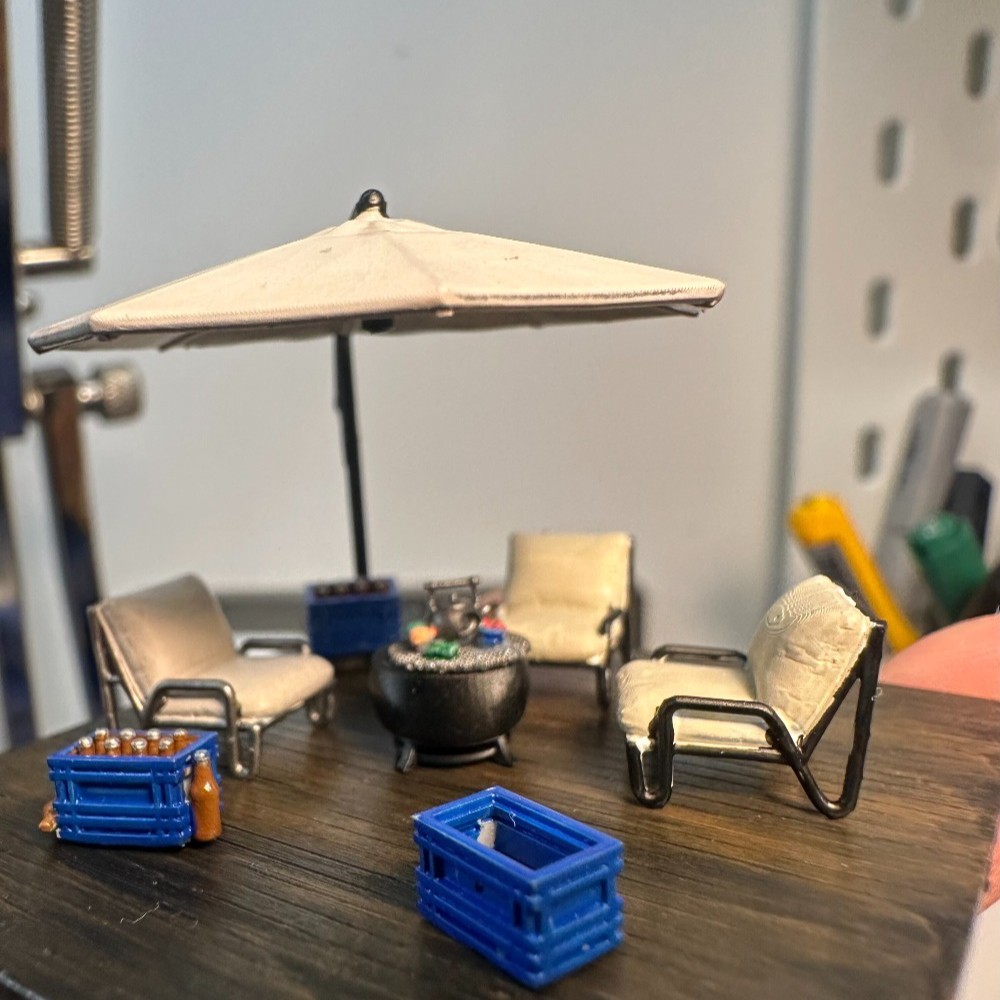 ไดโอรามา 1/64 ลานพักผ่อนจำลอง  - Tools Workshop Kids บทวิจารณ์และราคา